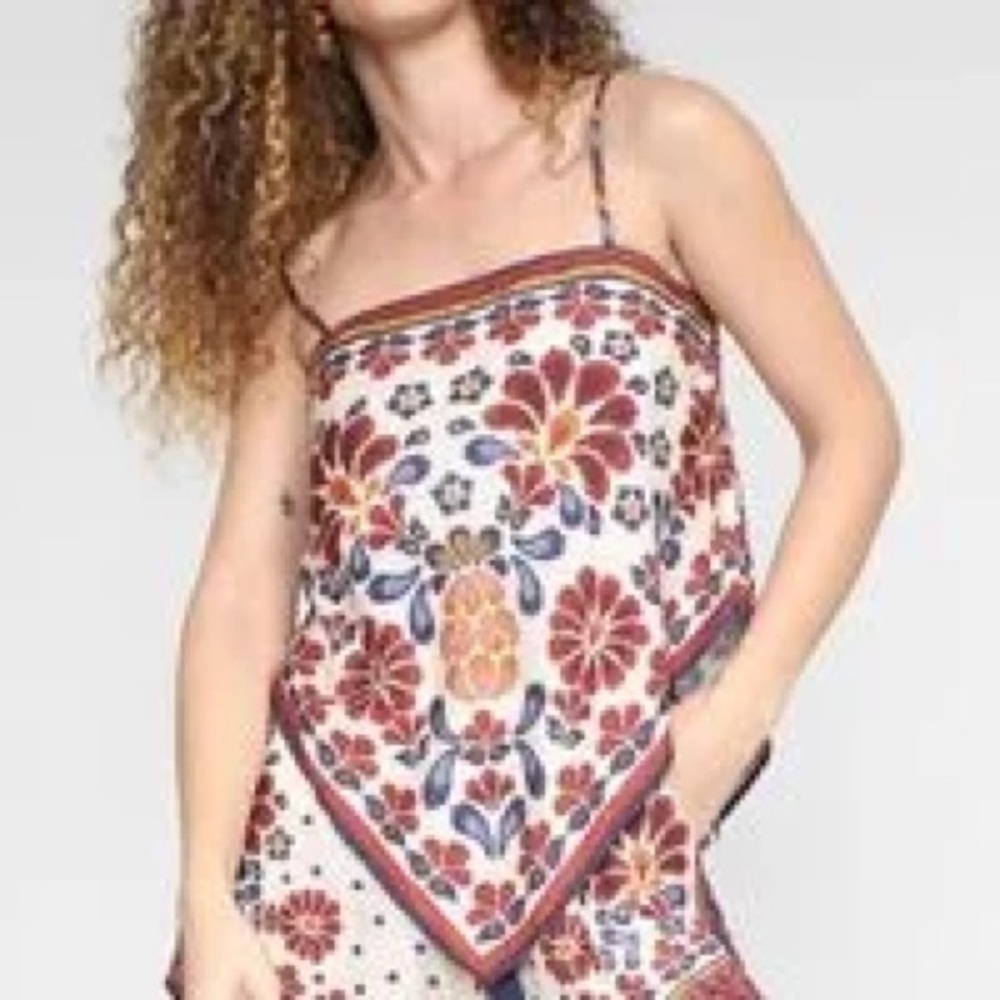 Farm Rio L Floral Handkerchief Top